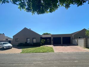 3 Bed House in Edgemead