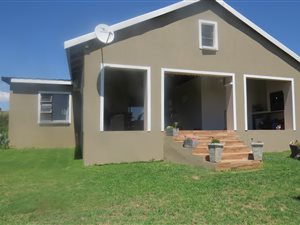2.8 ha Farm in Drumblade AH