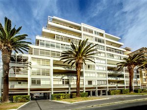 2 Bed Apartment in Sea Point