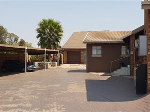 430 m² Commercial space in Eldoraigne