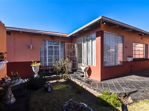3 Bed House in Newlands