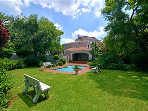3 Bed Apartment in Oaklands