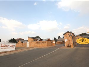 2 Bed Simplex in Weltevreden Park