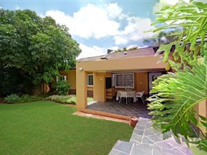 3 Bedroom House in Linden