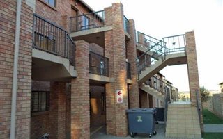 2 Bedroom Townhouse in Eco Park
