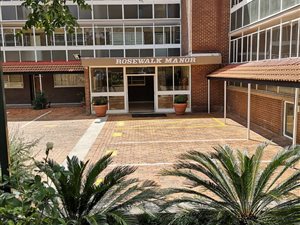 2 Bed Apartment in Parkmore