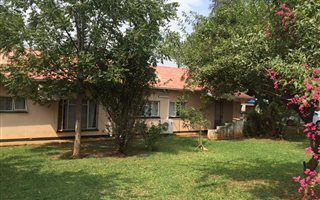 9.4 ha Farm in Waterglen