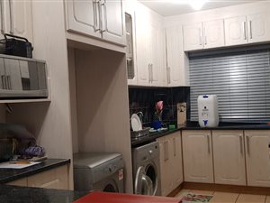 2 Bed Duplex in Arboretum