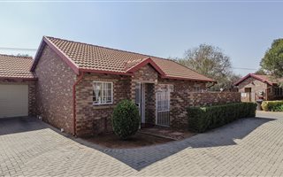 2 Bedroom House in Meyerspark