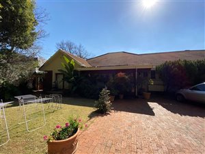 418 m² Commercial space in Saxonwold