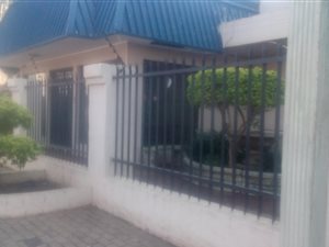 2176 m² Commercial space in Ninapark