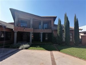 4 Bed House in Ninapark