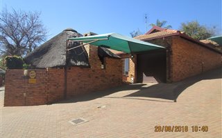 4 Bedroom Townhouse in Safarituine