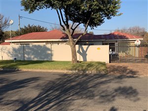3 Bed Townhouse in Nigel
