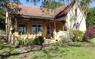 1 Bedroom Garden Cottage in Welbedacht