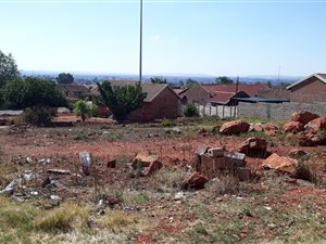 665 m² Land available in Sebokeng Zone 10