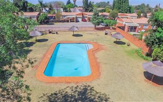 3 Bedroom Simplex in Witfield
