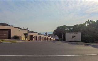 3 Bedroom Townhouse in Bluff