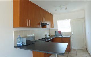 2 Bedroom Apartment in Melkbosstrand