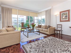 3 Bed Apartment in Dunkeld West