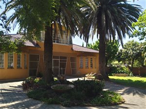 6 Bed House in Vryburg