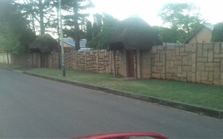 5 Bedroom House in Parkhill Gardens