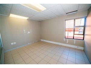 114 m² Office Space in Fourways