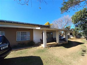 5 Bed House in Merrivale