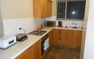 3 Bedroom Simplex in Heidelberg Central