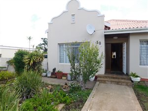 3 Bedroom House in Humansdorp