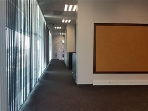 300 m² Commercial space in Randjespark