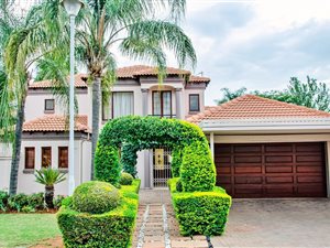 4 Bedroom House in Rose Acres Estate