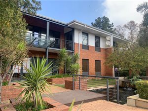 243 m² Commercial space in Bryanston