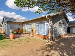 4 Bed House in Northmead