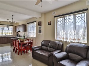 2 Bed Apartment in Morningside