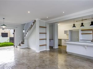 3 Bed House in Kelderhof Country Village
