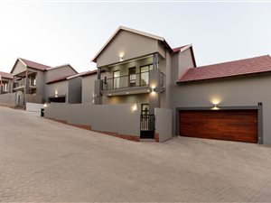 4 Bed Townhouse in Wild Olive Estate
