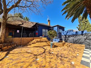 300 m² Commercial space in Northcliff