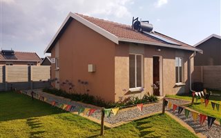 2 Bedroom House in Vosloorus