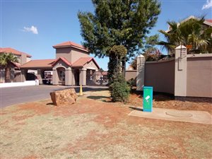 1 Bed Apartment in Vanderbijlpark SE8