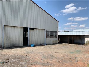 1786 m² Industrial space in Rosslyn