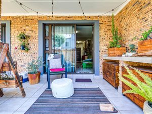 2 Bed Apartment in Fairleads