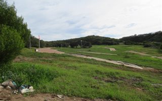 376 m² Land available in Still Bay West