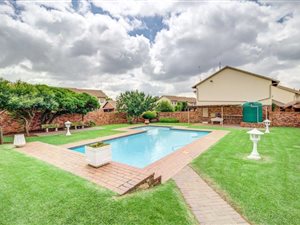 3 Bed Townhouse in Atlasville