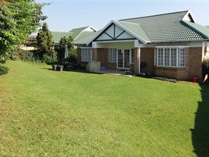 3 Bed Simplex in Hillcrest Central