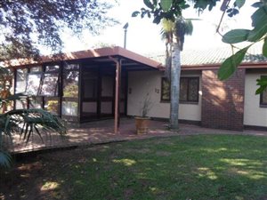 4 Bed House in Manors