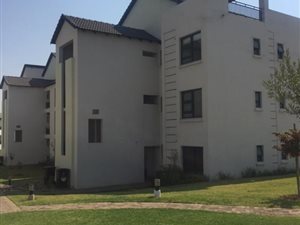 2 Bed Apartment in Dainfern