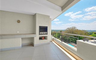 2 Bedroom Apartment in Riepen Park