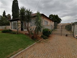 3 Bed House in Homelake