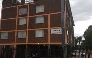 1 Bedroom Flat in Wolmer